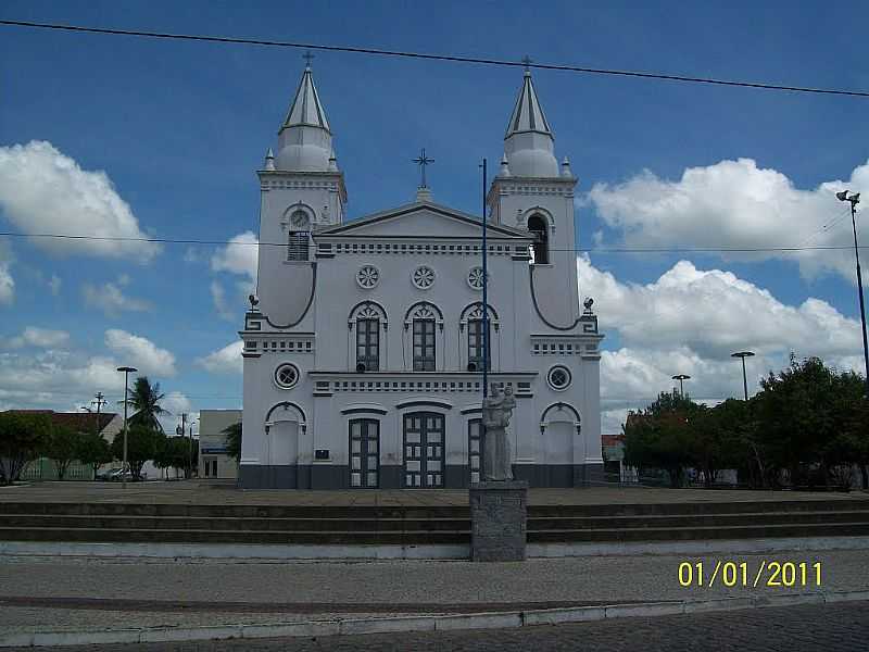 QUIXERAMOBIM-CE-MATRIZ-FOTO:JOSUE MARINHO - QUIXERAMOBIM - CE