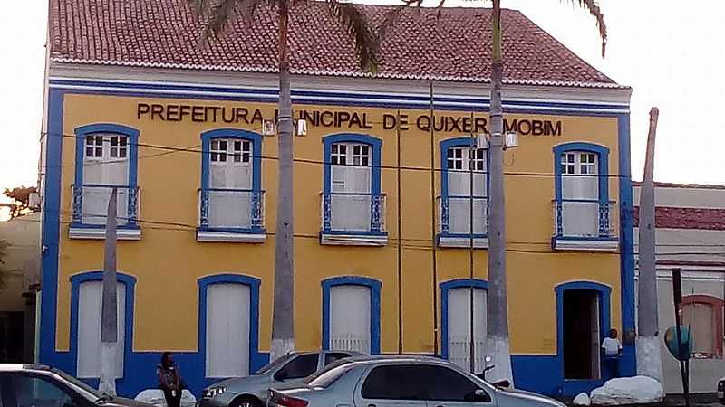 QUIXERAMOBIM-CE-PREFEITURA MUNICIPAL-FOTO:LUCIA GONALVES-FACEBBOOK - QUIXERAMOBIM - CE