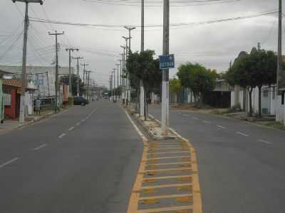 AVENIDA MONSENHOR OLIVEIRA, POR LUCILENE BRITO - QUIXER - CE
