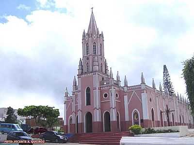 IGREJA MATRIZ DE SO
BENEDITO FOTO VICENTE A. QUEIROZ - SO BENEDITO - CE