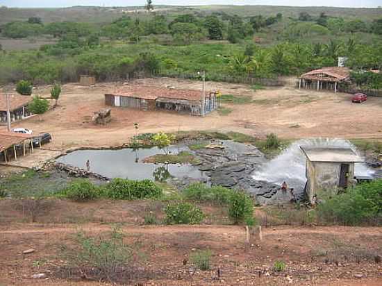 SADA DO AUDE DOS FRIOS-FOTO:FWSPINEU - SO LUS DO CURU - CE