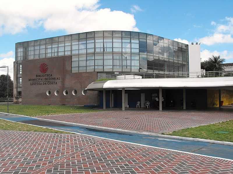 SOBRAL-CE-BIBLIOTECA PBLICA MUNICIPAL-FOTO:IVO DIAS - SOBRAL - CE