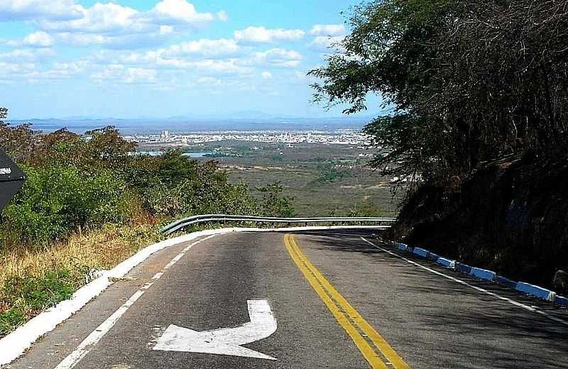 SOBRAL-CE-ESTRADA PARA SOBRAL-FOTO:IVO DIAS - SOBRAL - CE