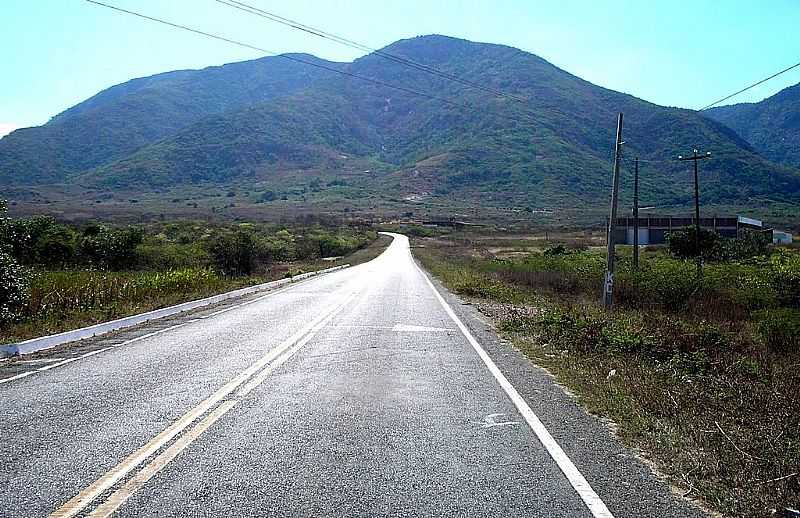 SOBRAL-CE-VISTA DA SERRA DA MERUOCA-FOTO:IVO DIAS - SOBRAL - CE