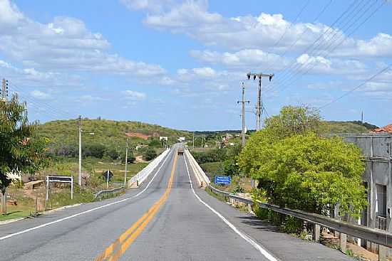 TABULEIRO DO NORTE-CE-RODOVIA BR-116-FOTO:JOO HENRIQUE ROSA - TABULEIRO DO NORTE - CE