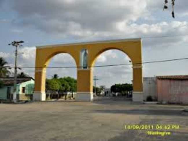 ARCO NOSSA SENHORA DE FTIMA, PRINCIPAL AVENIDA DE TAMBORIL-CE, POR ALLAF - TAMBORIL - CE