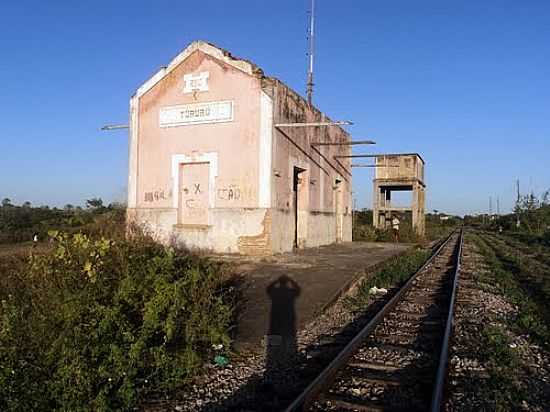 ANTIGA ESTAO FERROVIRIA DE TURURU-FOTO:PAULO REGIS 2011 - TURURU - CE