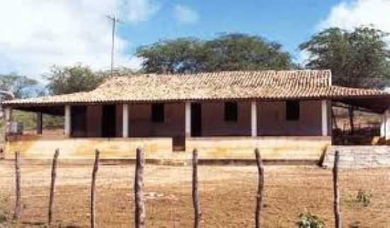 CASA EM REA RURAL DE UMARI-FOTO:ALAGOINHAIPAUMIRIM. - UMARI - CE