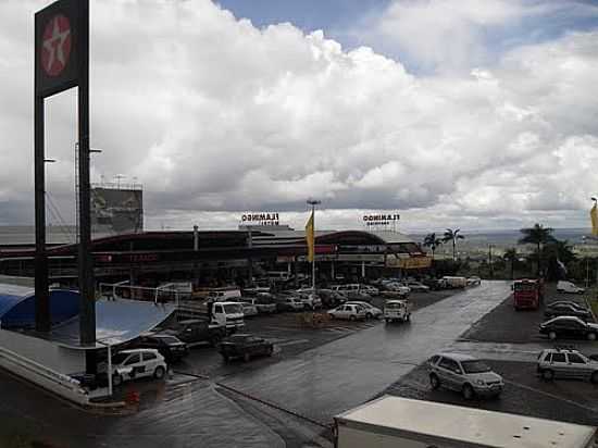 POSTO FLAMINGO EM LAGO NORTE-FOTO:CALIXTO R. PIRES - LAGO NORTE - DF