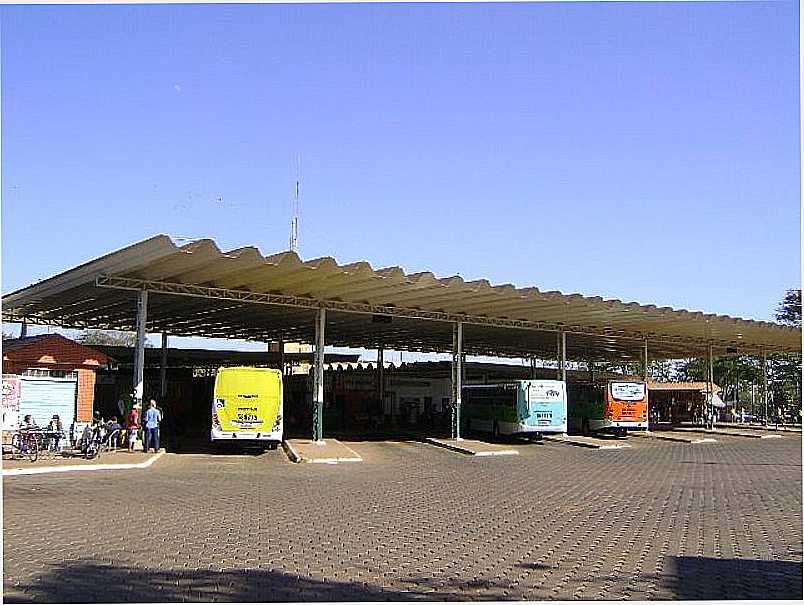 PLANALTINA-DF-TERMINAL RODOVIRIO-FOTO:MARQUINHOSBSB - PLANALTINA - DF
