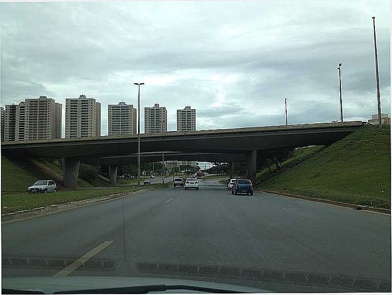 TAGUATINGA-DF-VIADUTO-FOTO:DED DE Z LUCA - TAGUATINGA - DF