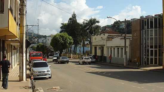 RUA CENTRAL DE AFONSO CLAUDIO-ES-FOTO:RODNEI BRAUM - AFONSO CLUDIO - ES