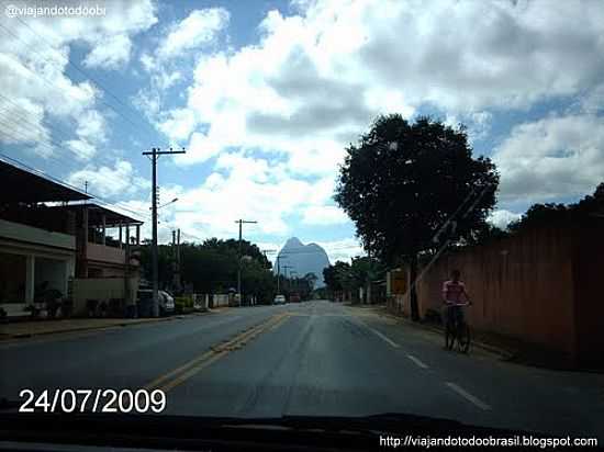 AVENIDA DE GUIA BRANCA-ES-FOTO:SERGIO FALCETTI - GUIA BRANCA - ES