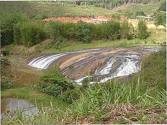 CACHEIRA-FOTO:IVENSNBA  - ALTO SANTA MARIA - ES