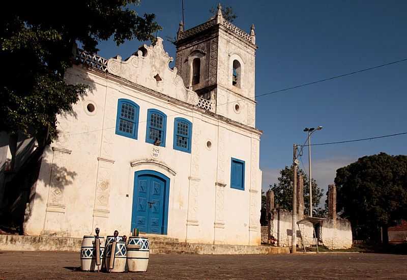 ARAATIBA-ES-IGREJA DE N.SRA.DA AJUDA-FOTO:FOLHAVITORIA.COM.BR - ARAATIBA - ES