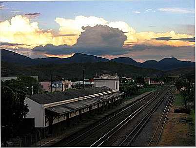 ESTAO FERROVIRIA BAIXO GUANDU, POR JONAS DE OLIVEIRA - BAIXO GUANDU - ES