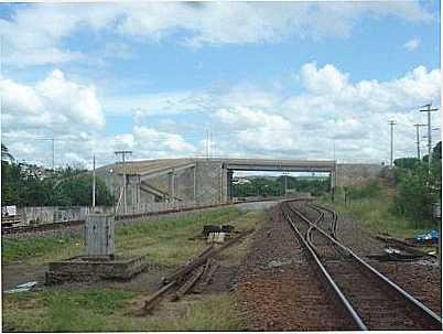 VIADUTO BAIXO GAUNDU, POR JONAS DE OLIVEIRA - BAIXO GUANDU - ES
