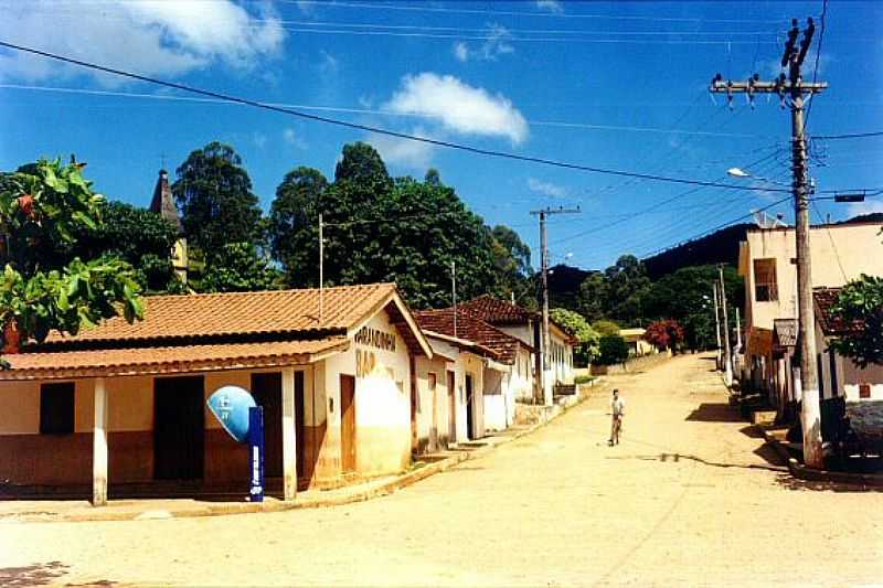 BONSUCESSO-ES-CENTRO DA COMUNIDADE-FOTO:WWW.CETCAF.COM.BR - BONSUCESSO - ES