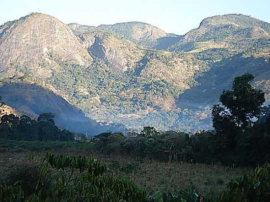 BURARAMA AO AMANHECER-FOTO:REGISLOP - BURARAMA - ES