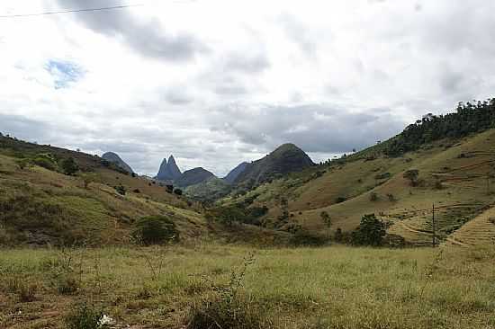 CACHOEIRINHA DE ITANA-ES-BELSSIMA PAISAGEM DA REGIO-FOTO:BOONEASHMARCIA - CACHOEIRINHA DE ITANA - ES