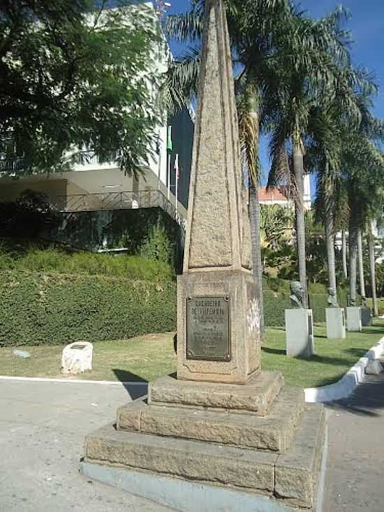 MONUMENTO EM HOMENAGEM AOS EX COMBATENTES DA 2 GUERRA MUNDIAL EM CACHOEIRO DE ITAPEMIRIM-ES-FOTO:RICARDO LOUZADA - CACHOEIRO DE ITAPEMIRIM - ES