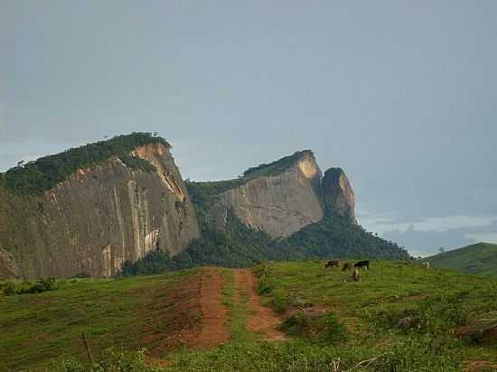 PEDRA DE SO SIMO EM CACHOEIRO DO ITAPEMIRIM-ES-FOTO:ALDEMIR LOPES LUCAS - CACHOEIRO DE ITAPEMIRIM - ES