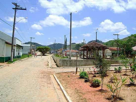 CELINA-ES-CENTRO DA CIDADE-FOTO:MMAXIMO. - CELINA - ES