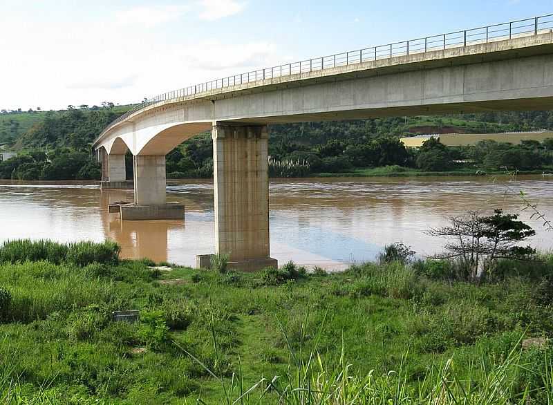 COLATINA-ES-PONTE SOBRE O RIO DOCE-FOTO:ANDR BONACIN - COLATINA - ES