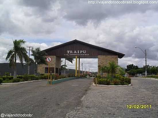 PRTICO DE ENTRADA DA CIDADE DE TRAIPU-FOTO:SERGIO FALCETTI - TRAIPU - AL