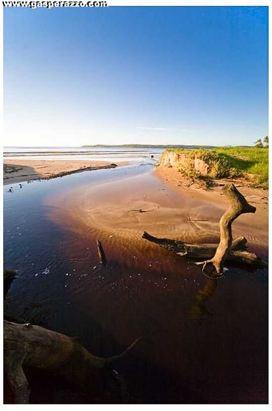 COQUEIRAL-ES-AMANHECER NA PRAIA DO COQUEIRAL-FOTO:GASPERAZZO - COQUEIRAL - ES