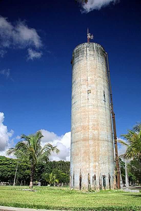 COQUEIRAL-ES-TORRE DA CAIXA DGUA-FOTO:GASPERAZZO - COQUEIRAL - ES