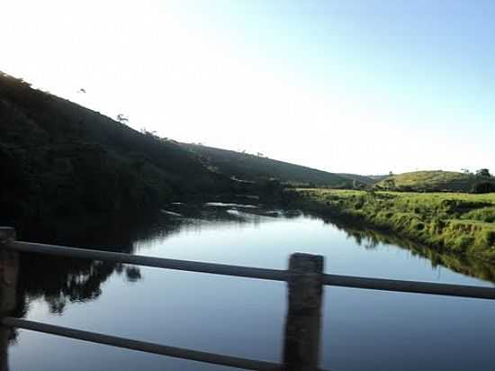 FIM DE TARDE NA PONTE DE COTAXE-FOTO:JOCIMAR13 - COTAXE - ES