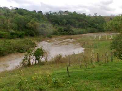 RIO ITAUNAS, POR EDIZIO - CRISTAL DO NORTE - ES