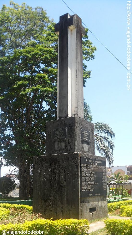GUAU-ES-MONUMENTO EM HOMENAGEM AOS COLONIZADORES-FOTO:SERGIO FALCETTI - GUAU - ES