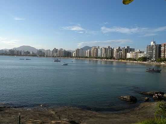 ORLA DE GUARAPARI-ES-FOTO:FELIPE OLIVA - GUARAPARI - ES