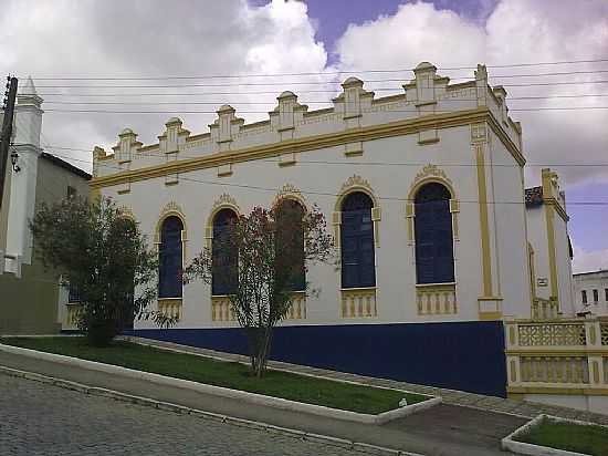 CASARIO DOS ANOS 1930 EM VIOSA-FOTO:VALERIO.ALAGOAS - VIOSA - AL