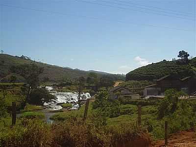 CACHOEIRA FOTO POR ANDRE ALVIM(XX) - IBITIRAMA - ES