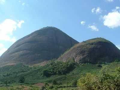 PEDRA DA TIA VELHA IRUPI, POR FBIO LUIS DE FREITAS - IRUPI - ES