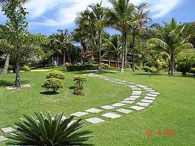 PARQUE AQUATICO POR ADRIANO C BARROS - ITAIPAVA - ES