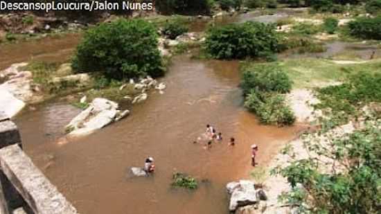 RIO PARABA EM VILA DE SO FRANCISCO-AL-FOTO:DESCANSOPLOUCURA. - VILA SO FRANCISCO - AL