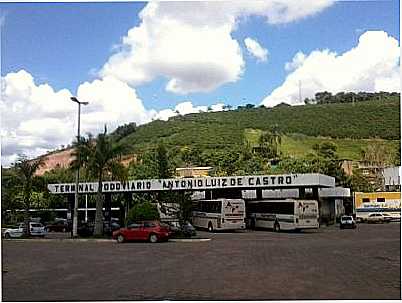 RODOVIARIA DE INA, POR ISMAEL RAMOS - INA - ES