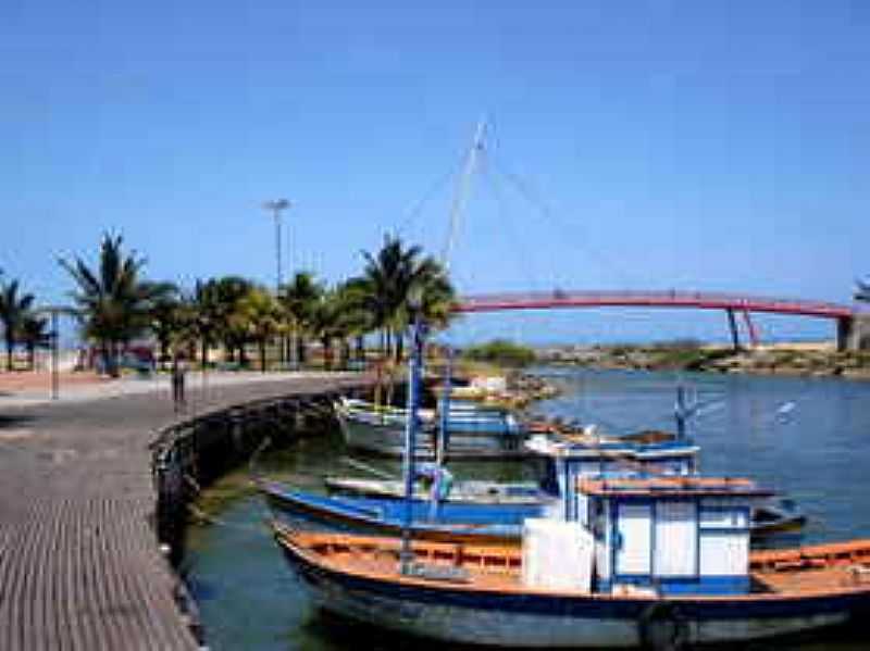 JACARAPE-ES-MARINA DA PRAIA-FOTO:AGROGEMEOS.COM.BR - JACARAIPE - ES