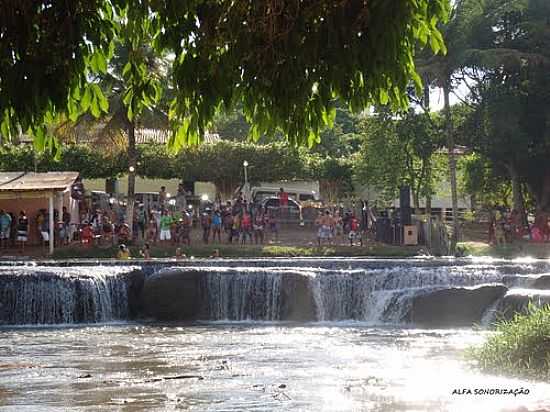 CARNAVAL EM 2010-FOTO:ALFA SONORIZAO - JOAUBA - ES
