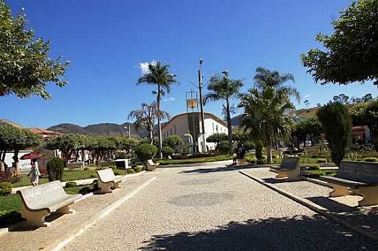 PRAA DA MATRIZ EM MANTENPOLIS-ES-FOTO:ELPDIO JUSTINO DE A - MANTENPOLIS - ES