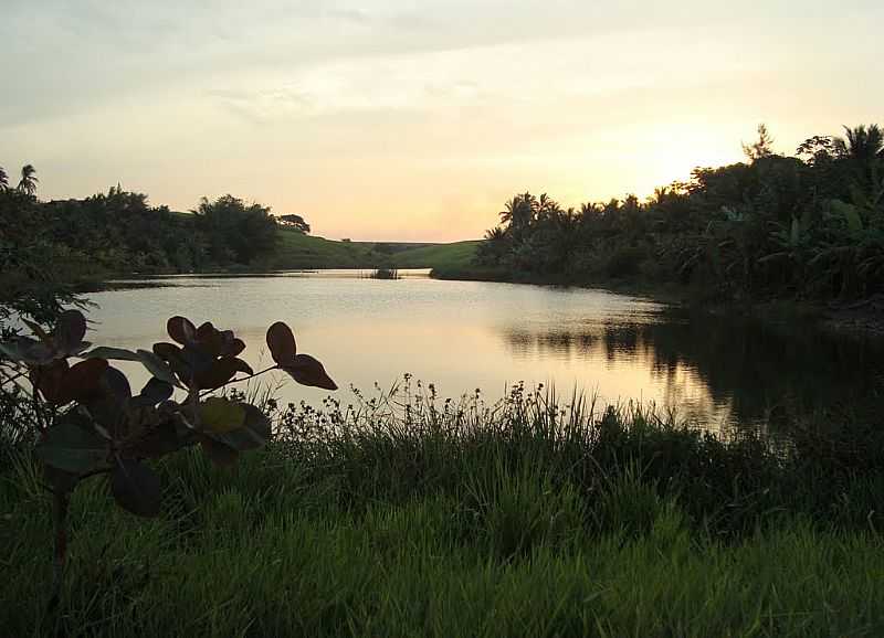 LAGOA ENCANTADA OU LAGOA FUNDA, MARATAZES, ES - POR LUCIANESC - MARATAZES - ES