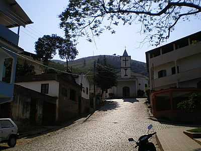 IGREJA CATLICA POR CARLOS PINTO MARTINS - MENINO JESUS - ES