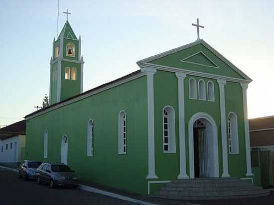 IGREJA MATRIZ DE N.SRA.DE FTIMA-FOTO:MARCOS STINGHEL - MUCURICI - ES