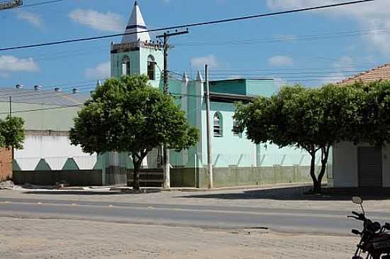 IGREJA CATLICA DE NESTOR GOMES-FOTO:ELIVELTONSA - NESTOR GOMES - ES