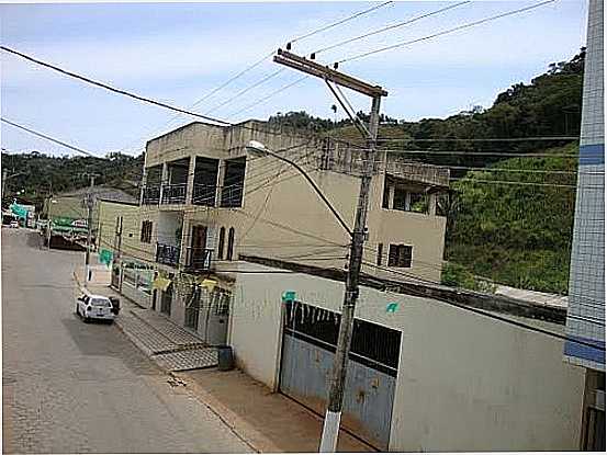 RUA DE PARAJU-FOTO:FPOLEZE - PARAJU - ES