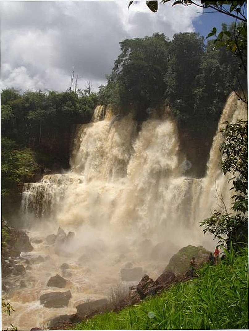 APU-AM-CACHOEIRA DO RIO CANADA-FOTO:RAFAGAMADAO - APU - AM